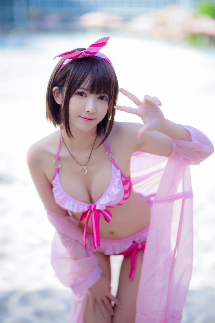 鳗鱼霏儿 – 加藤惠 粉色泳装