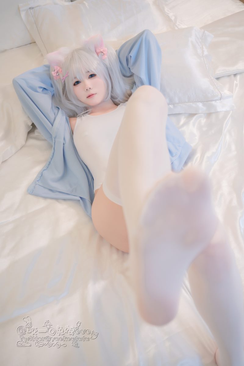 咬一口兔娘(黏黏团子兔) 做你的猫