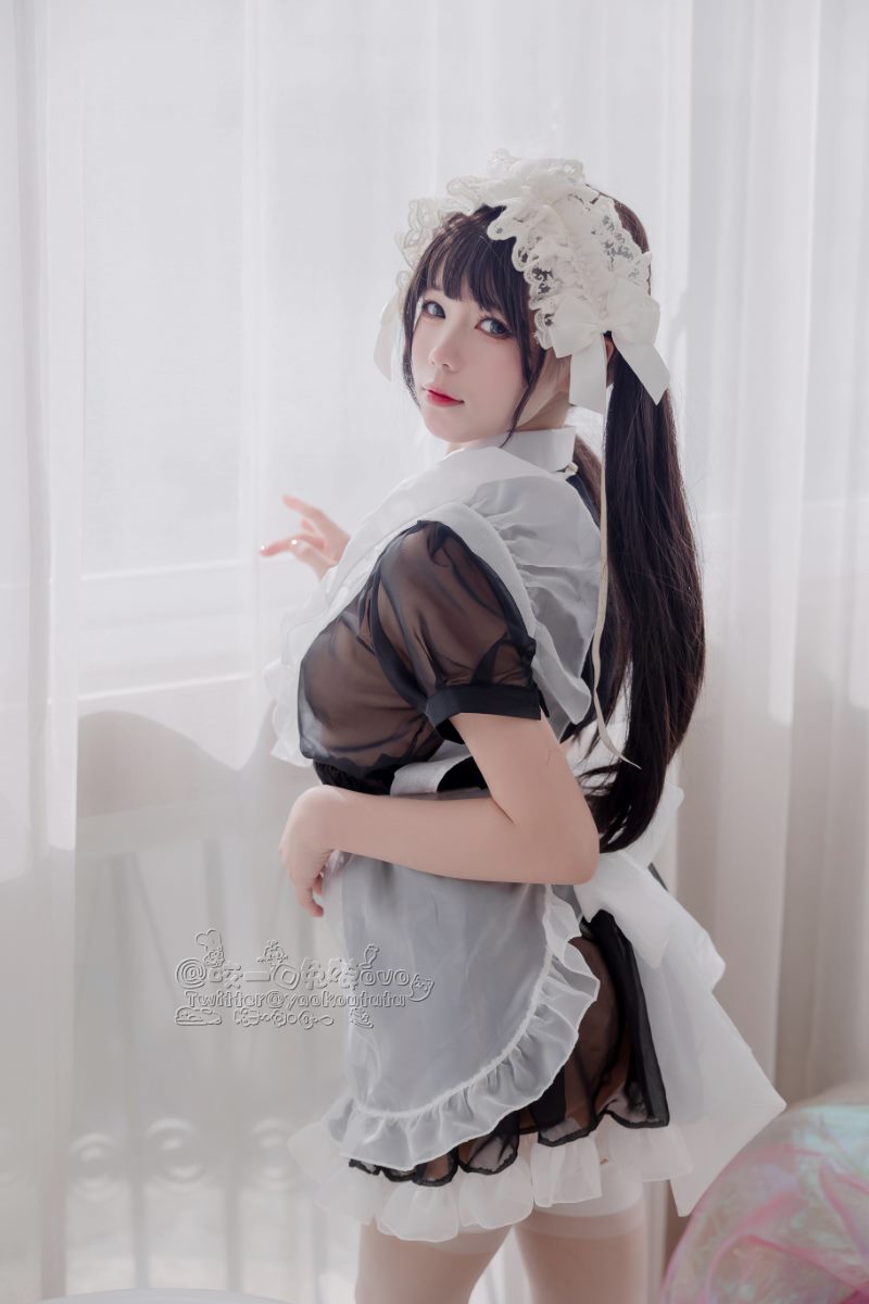 咬一口兔娘(黏黏团子兔) 黑白女仆