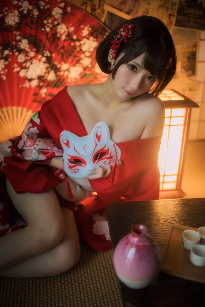 和服,w,是三不是世w