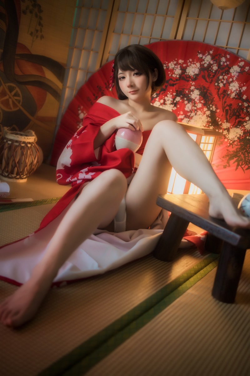 和服,w,是三不是世w