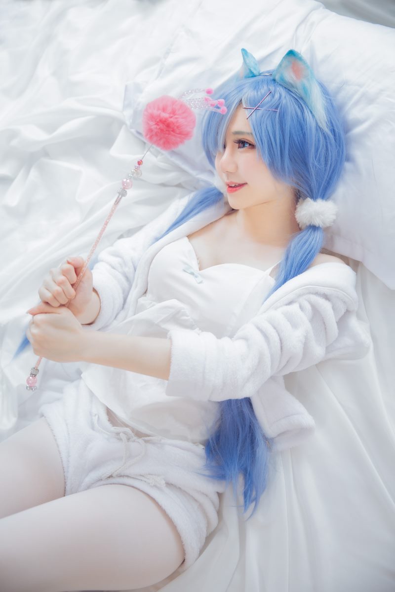 Kitty,White,Sally,Dorasnow,Rem