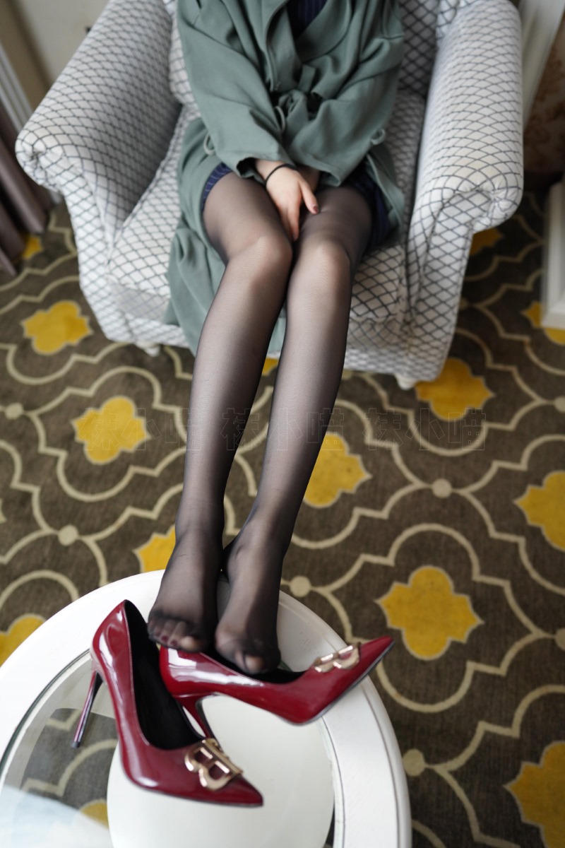 Kitty,w,it,KittyWawa袜小喵,风衣